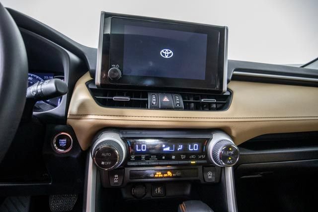 Used 2025 Toyota RAV4 XLE Premium FWD image 22