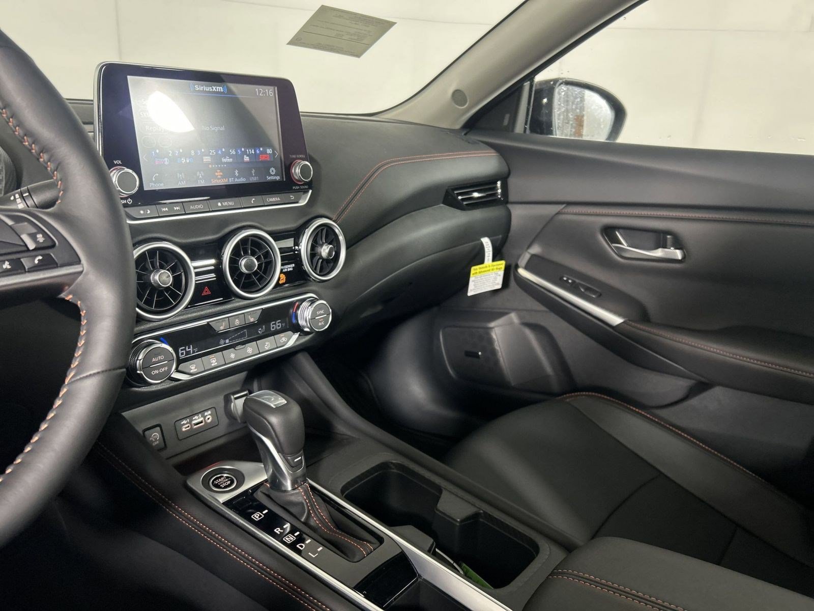 New 2025 Nissan Sentra SR w/ SR Premium Package FWD image 25