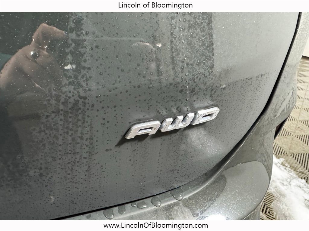 Used 2024 Ford Edge Titanium w/ Equipment Group 301A AWD/4WD image 16