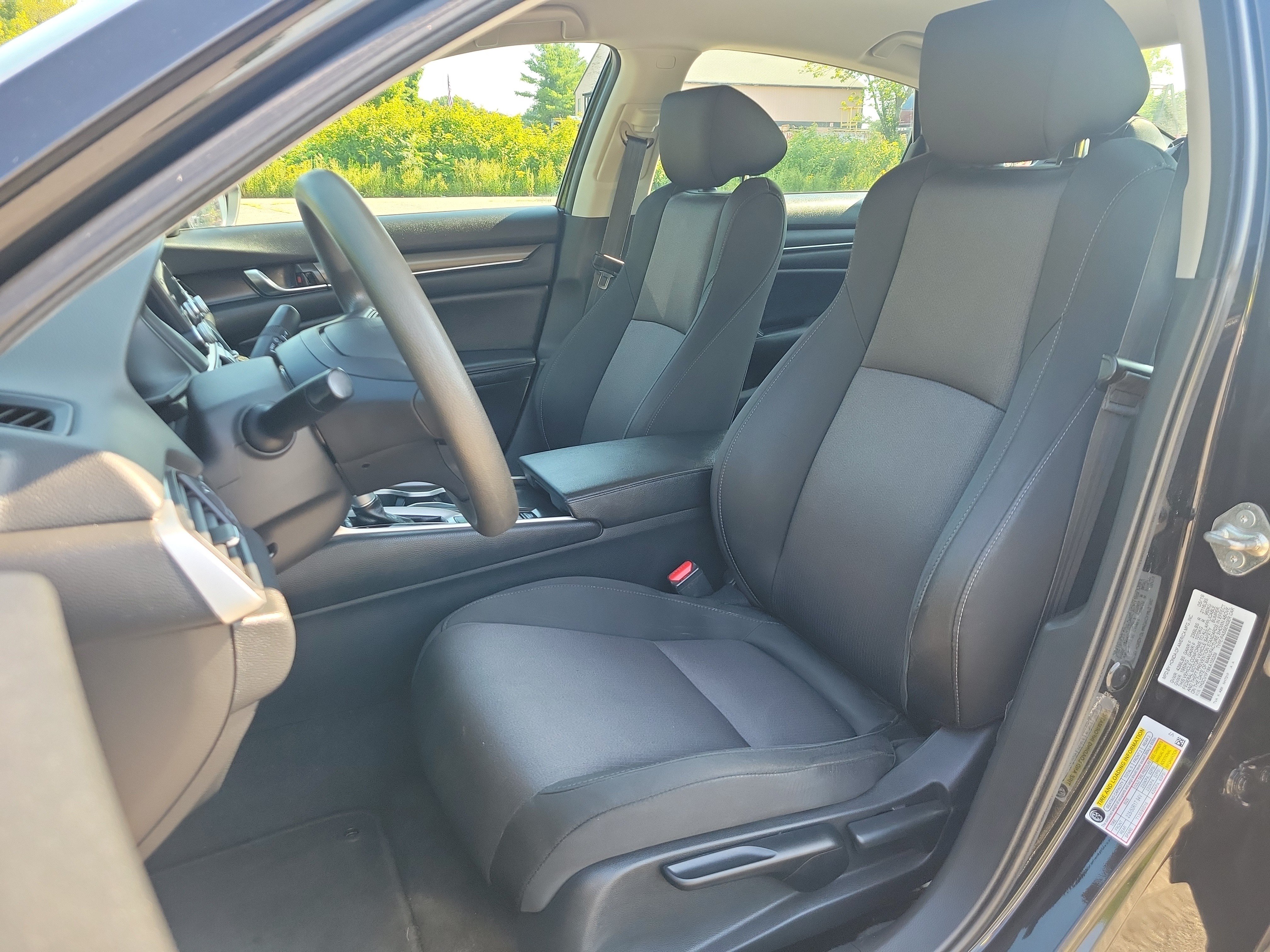 Used 2019 Honda Accord LX image 14