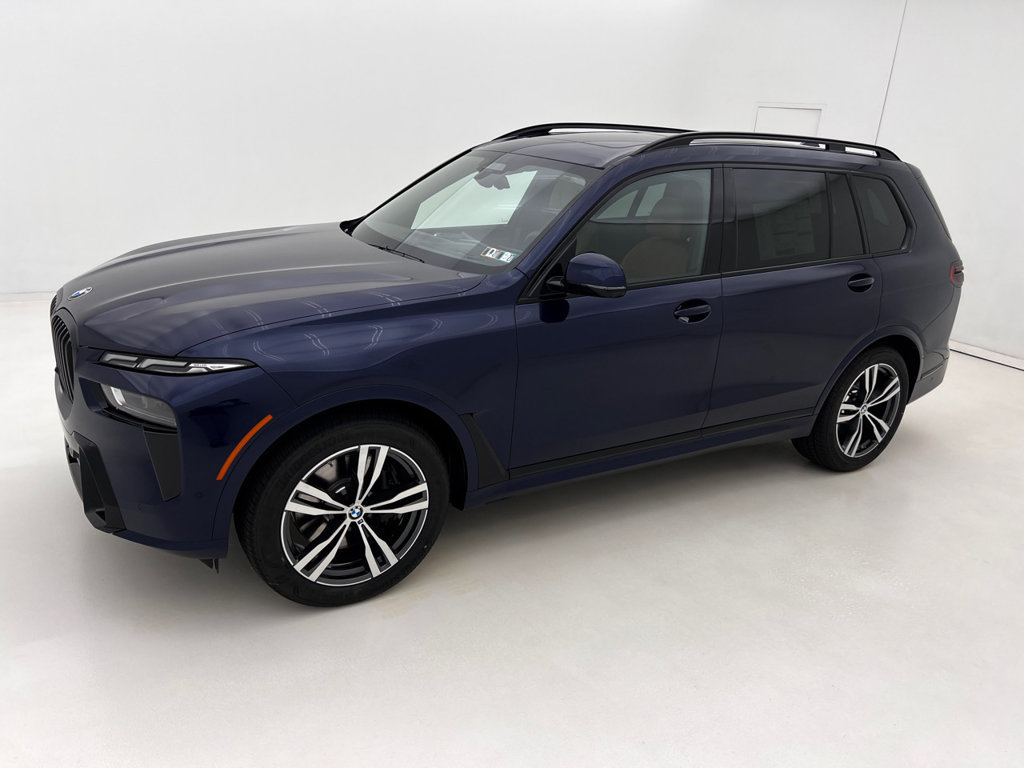 New 2027 BMW X7 xDrive40i w/ M Sport Package AWD/4WD image 2