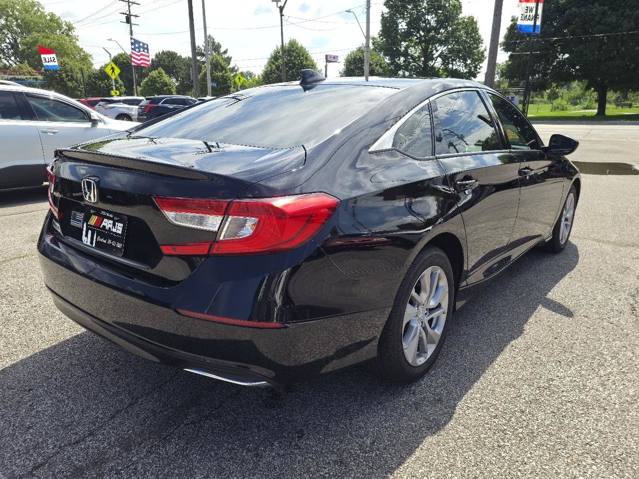 Used 2018 Honda Accord LX image 5
