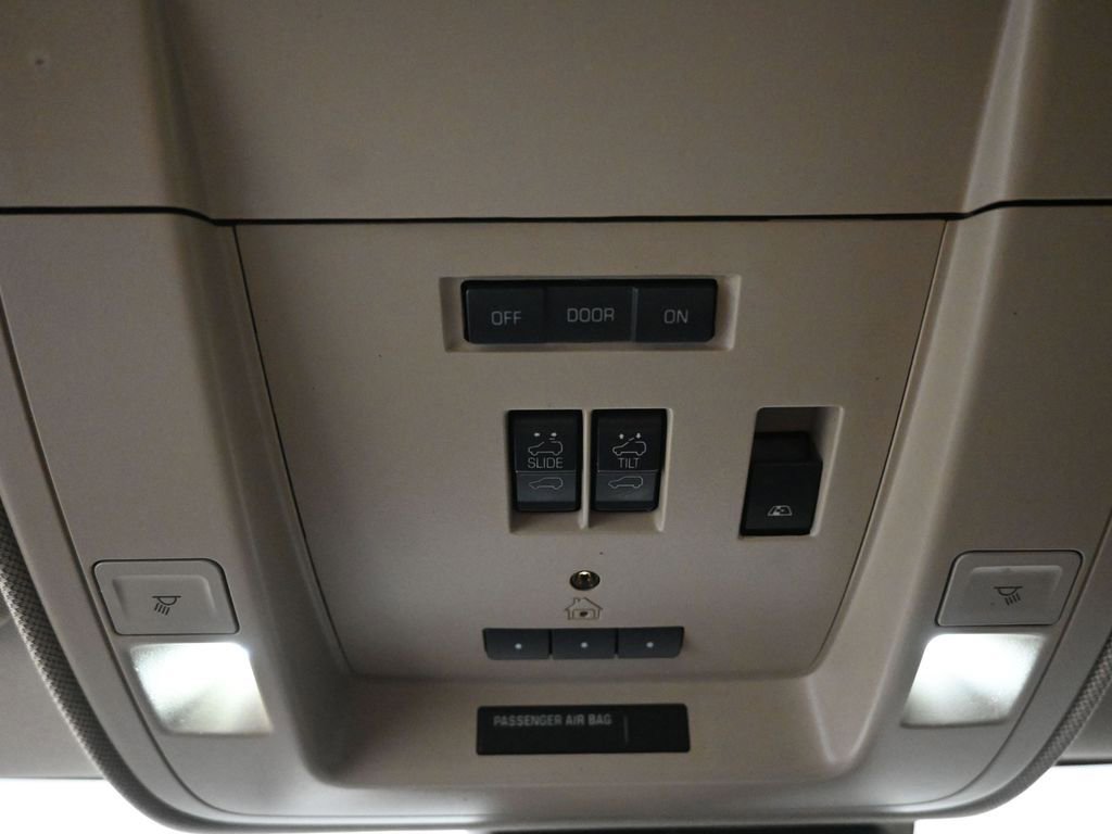 Used 2017 Chevrolet Silverado 1500 LTZ Z71 w/ LTZ Plus Package image 21