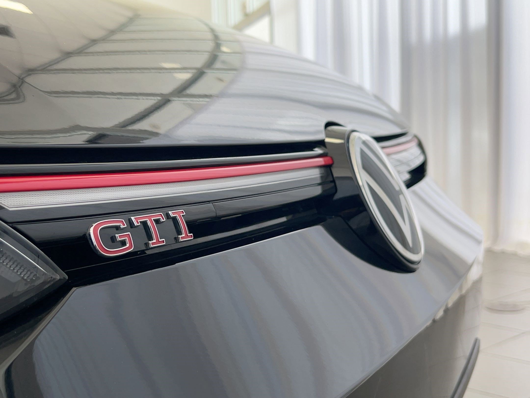 Certified 2024 Volkswagen GTI SE image 37