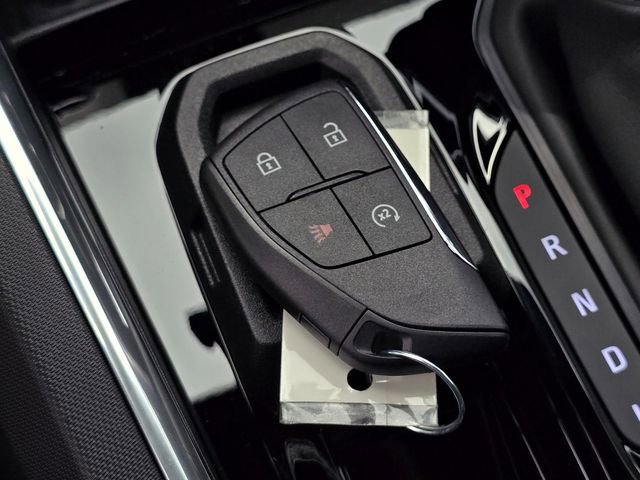 New 2026 GMC Canyon Elevation w/ Convenience Package RWD image 24