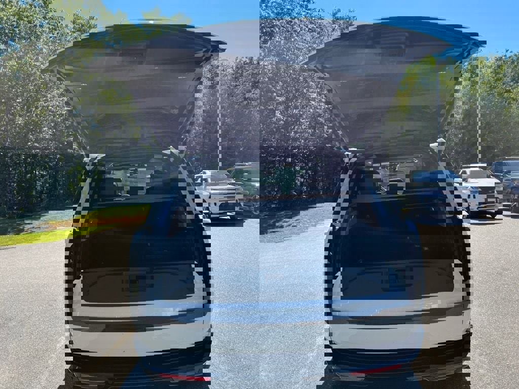 New 2025 Land Rover Range Rover SE image 34