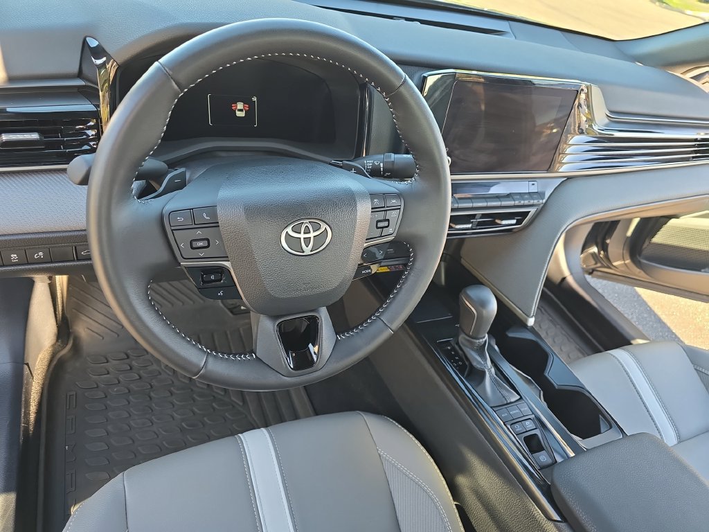 Certified 2025 Toyota Camry SE AWD/4WD image 18