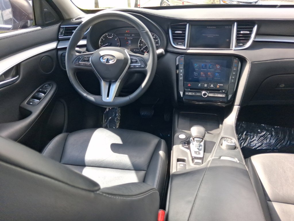 Used 2020 INFINITI QX50 Luxe FWD image 9