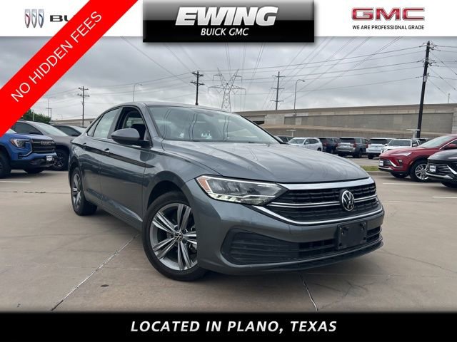 Used 2024 Volkswagen Jetta SE