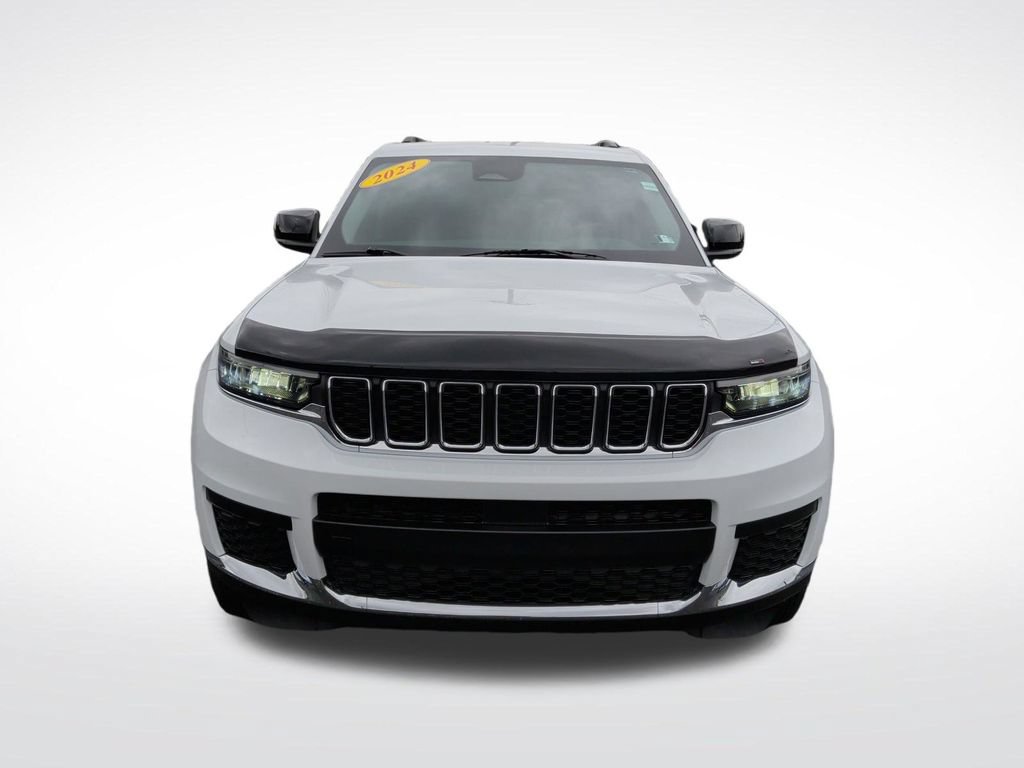 Used 2024 Jeep Grand Cherokee L Laredo AWD/4WD image 11