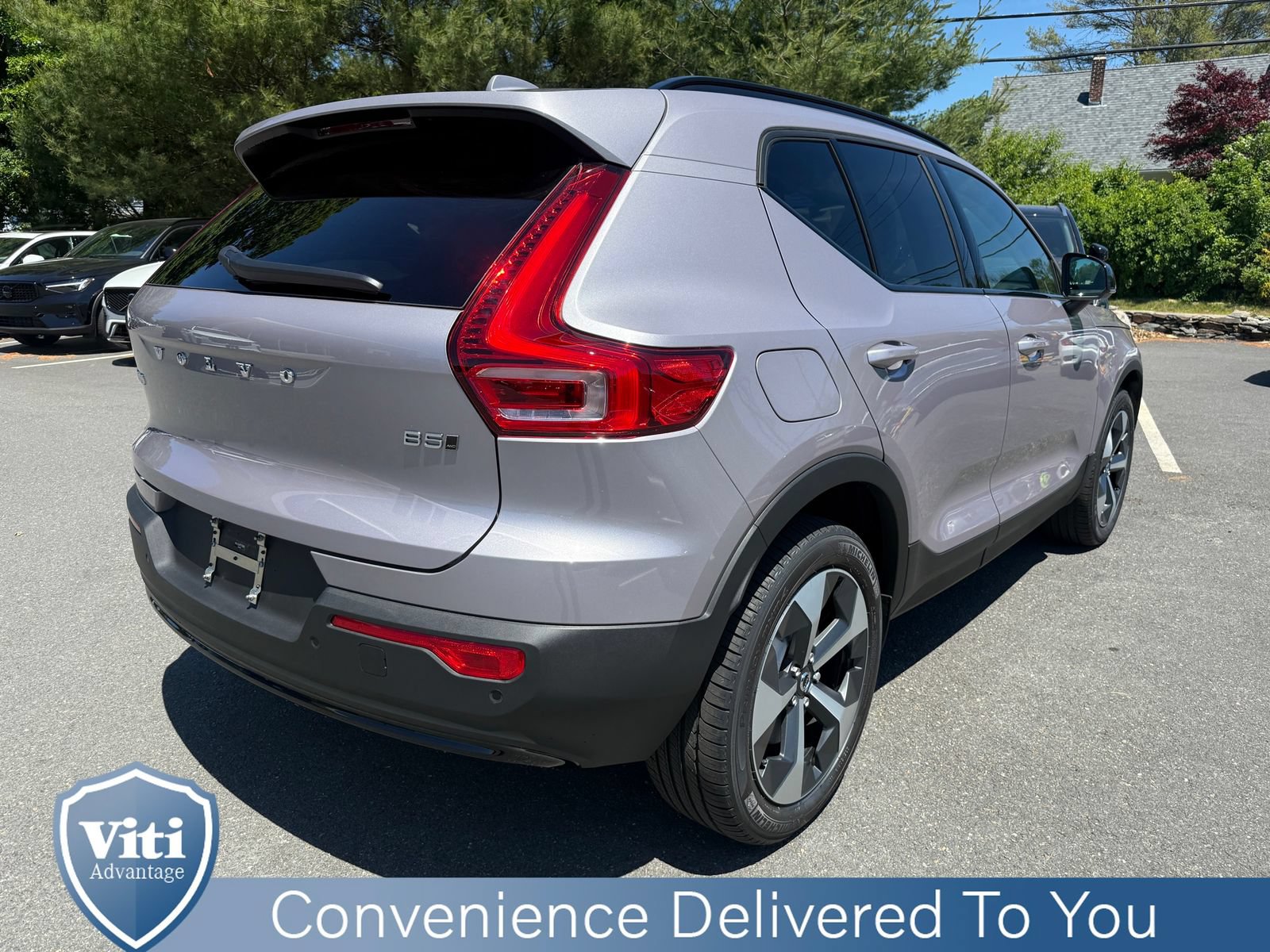 New 2026 Volvo XC40 B5 Core w/ Protection Package Premier AWD/4WD image 8