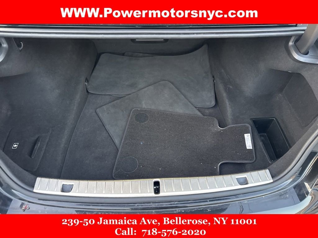 Used 2020 BMW 750i xDrive w/ Executive Package image 24