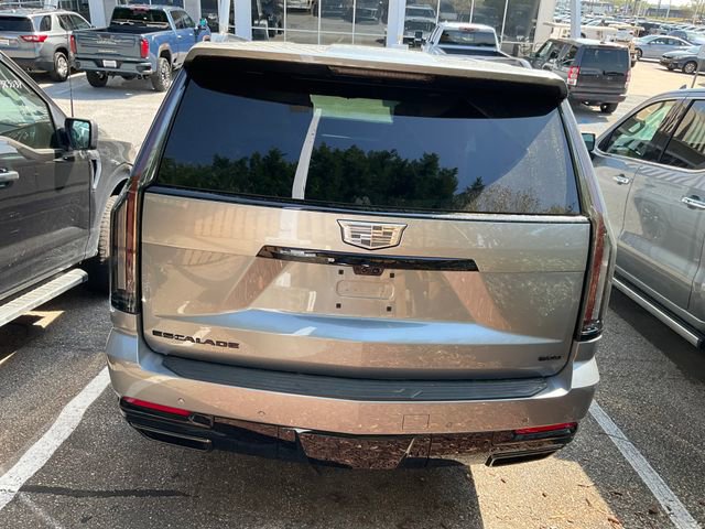 Used 2026 Cadillac Escalade ESV Sport w/ LPO, ONYX Package image 5
