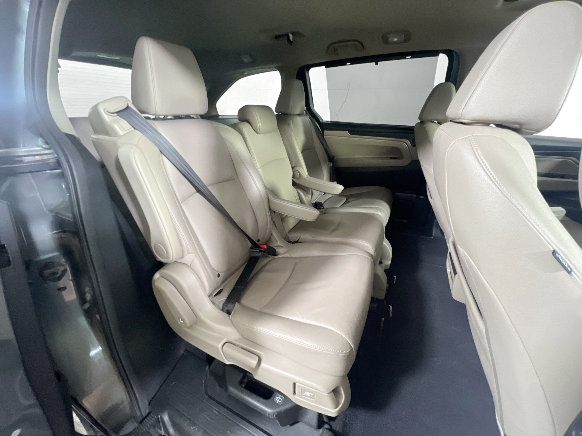 Used 2018 Honda Odyssey EX-L image 28