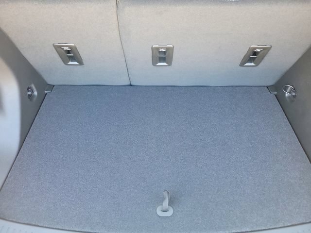 New 2027 Chevrolet Bolt LT w/ Comfort Package FWD image 6