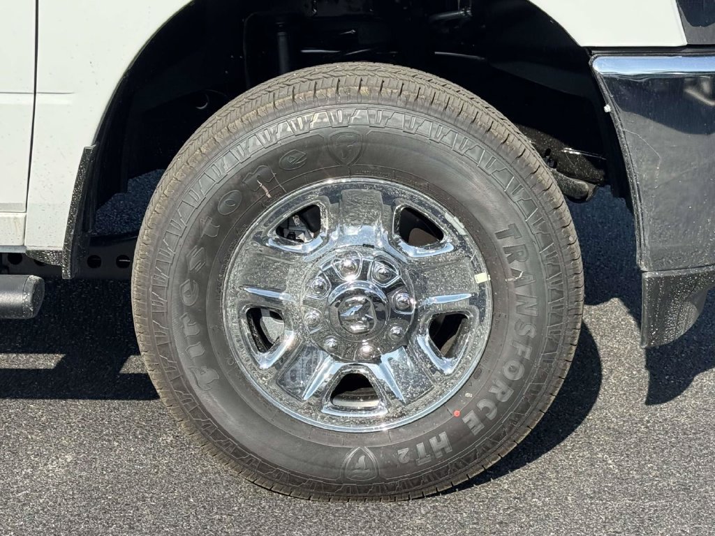 New 2026 RAM 2500 Tradesman AWD/4WD image 11