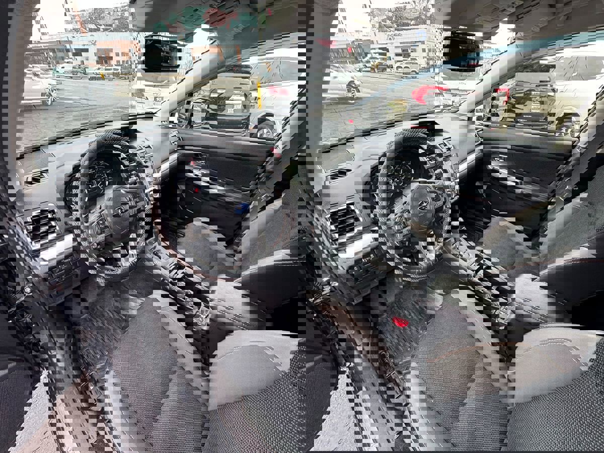 Used 2016 Subaru Crosstrek 2.0i Premium image 11