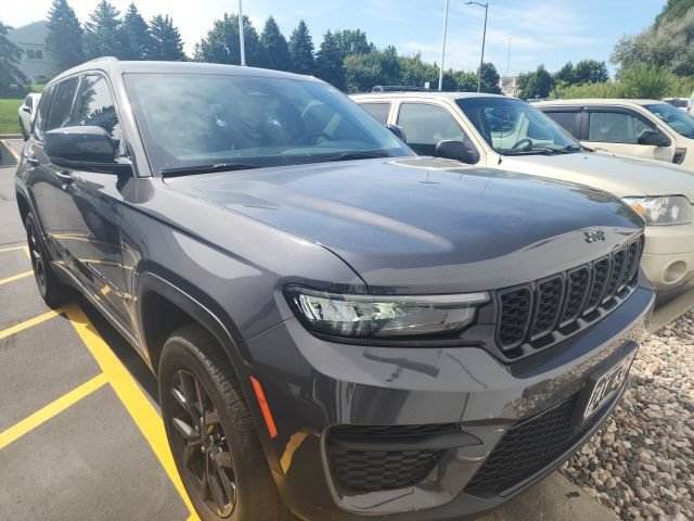 Certified 2024 Jeep Grand Cherokee Altitude