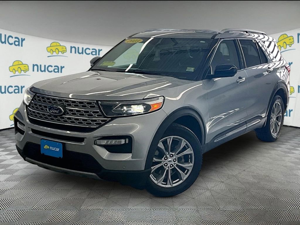 Used 2023 Ford Explorer Limited image 3