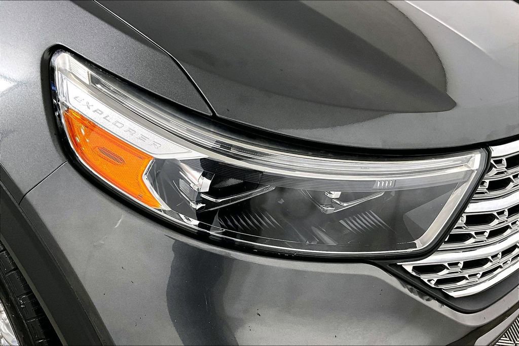 Used 2020 Ford Explorer Limited image 29