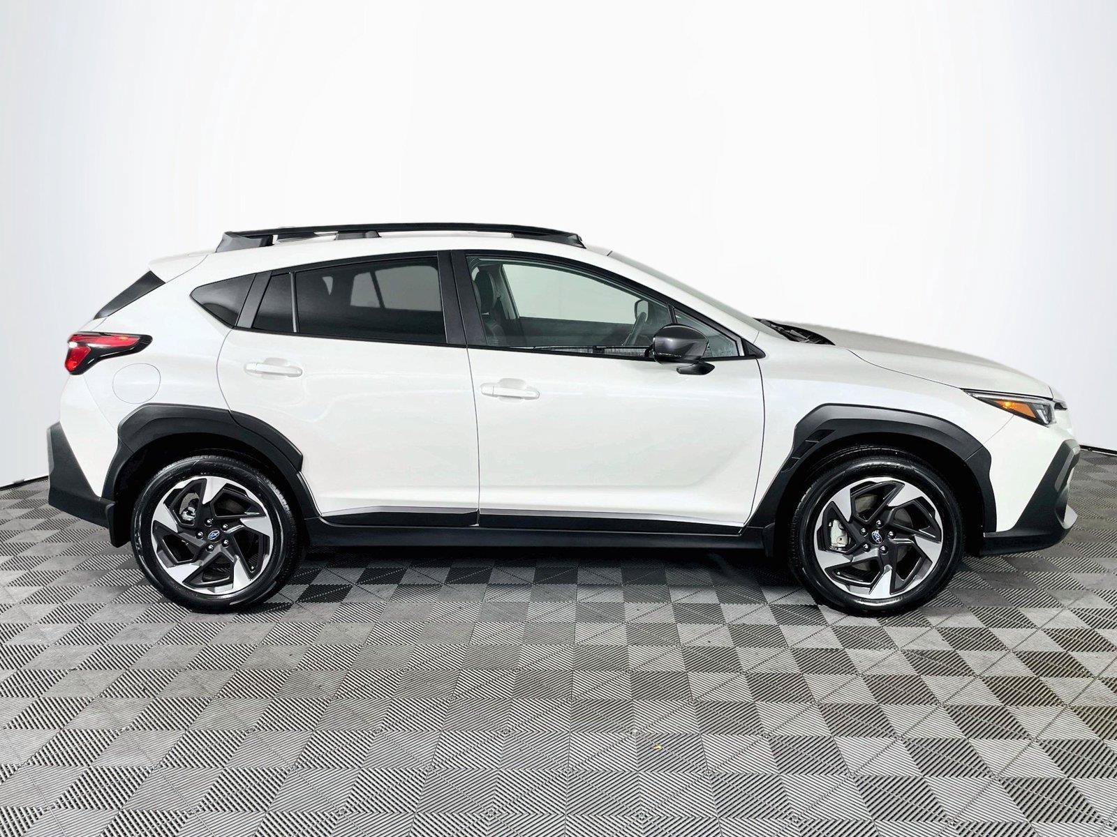 Certified 2025 Subaru Crosstrek 2.5i Limited w/ Popular Package #4A AWD/4WD image 11