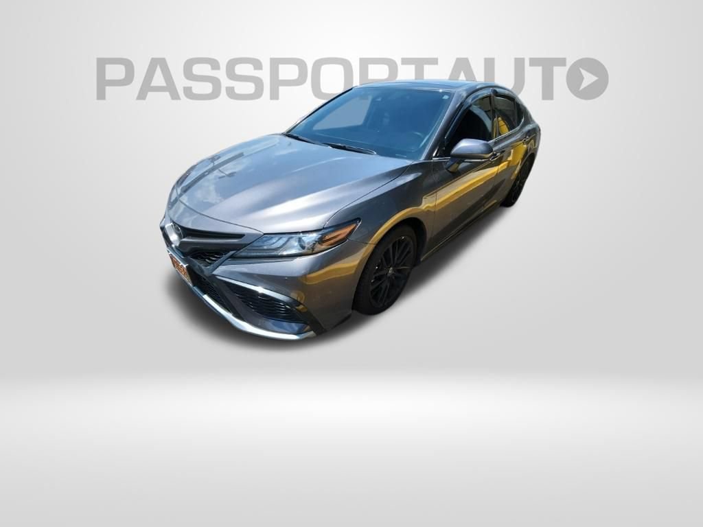 Used 2023 Toyota Camry XSE w/ Navigation Package FWD image 3