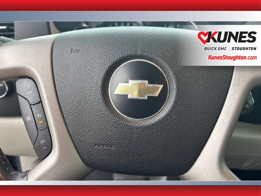 Used 2009 Chevrolet Silverado 1500 LT w/ Power Pack Plus AWD/4WD image 21