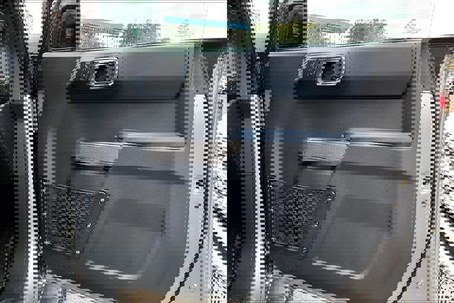 Used 2021 Ford Bronco Outer Banks image 22