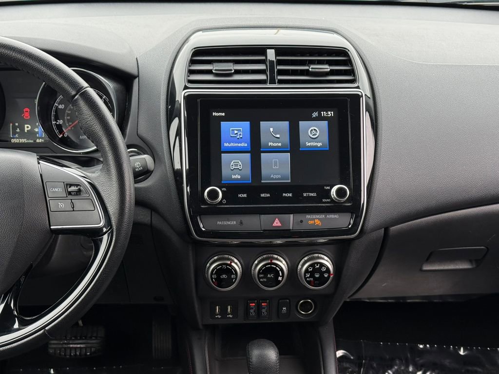 Used 2024 Mitsubishi Outlander Sport SE image 17