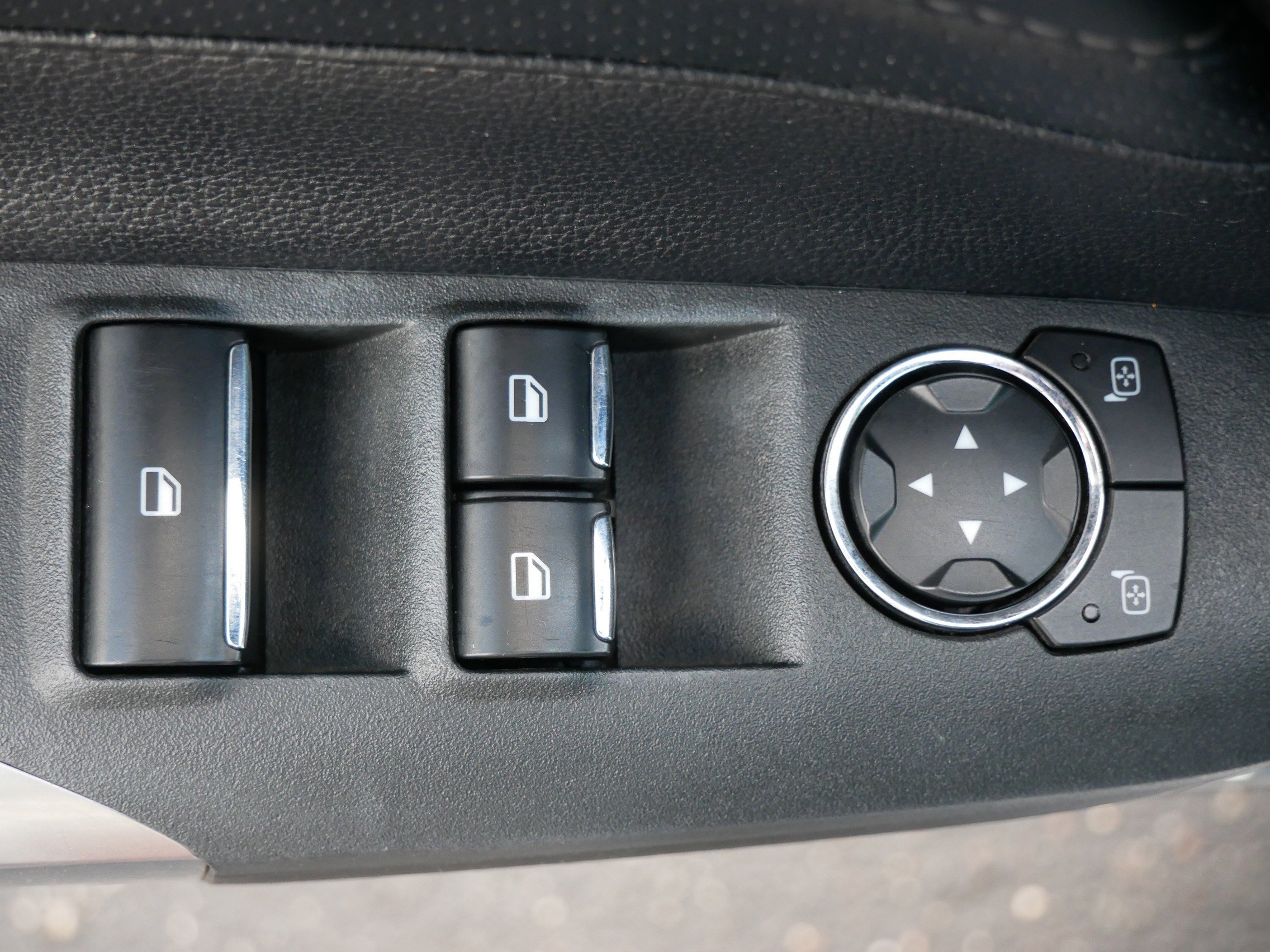 Used 2019 Ford Mustang GT Premium w/ Equipment Group 401A image 18