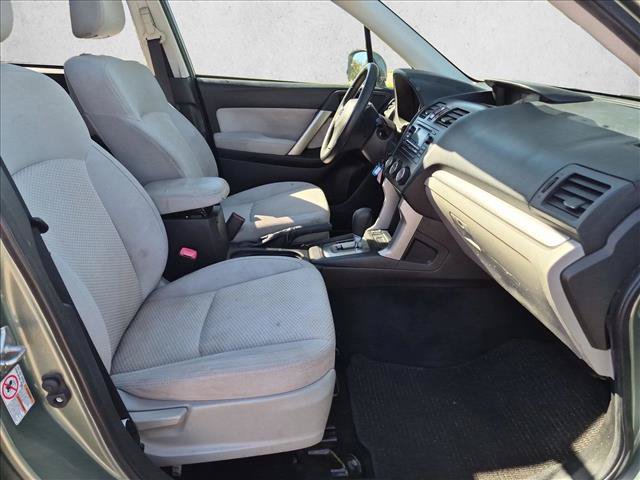 Used 2014 Subaru Forester 2.5i Premium w/ All-Weather Package AWD/4WD image 21