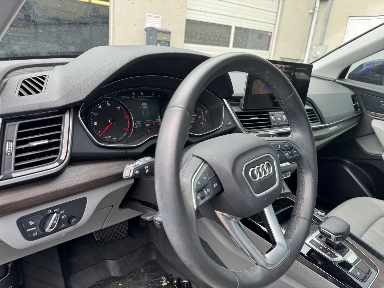 Used 2023 Audi Q5 2.0T Premium w/ Convenience Package AWD/4WD image 19