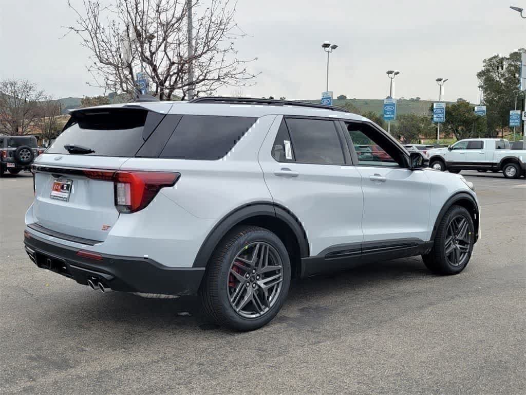 New 2026 Ford Explorer ST w/ Sun And Sound Package AWD/4WD image 6