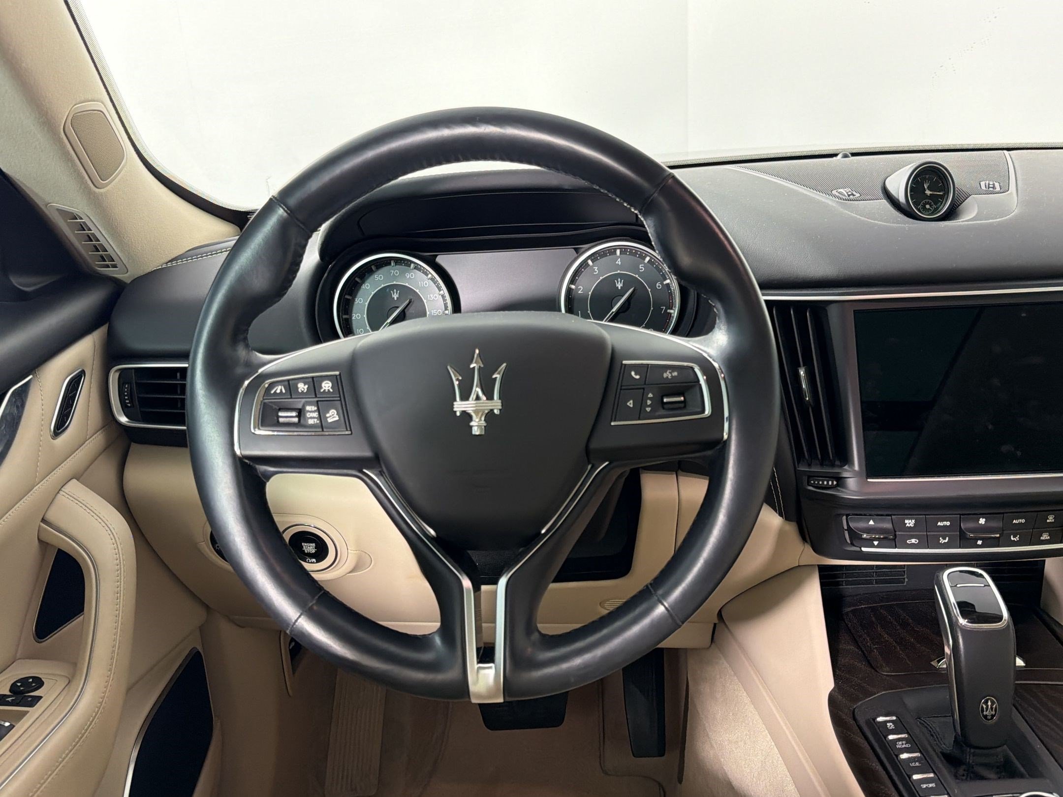 Used 2022 Maserati Levante Modena AWD/4WD image 20