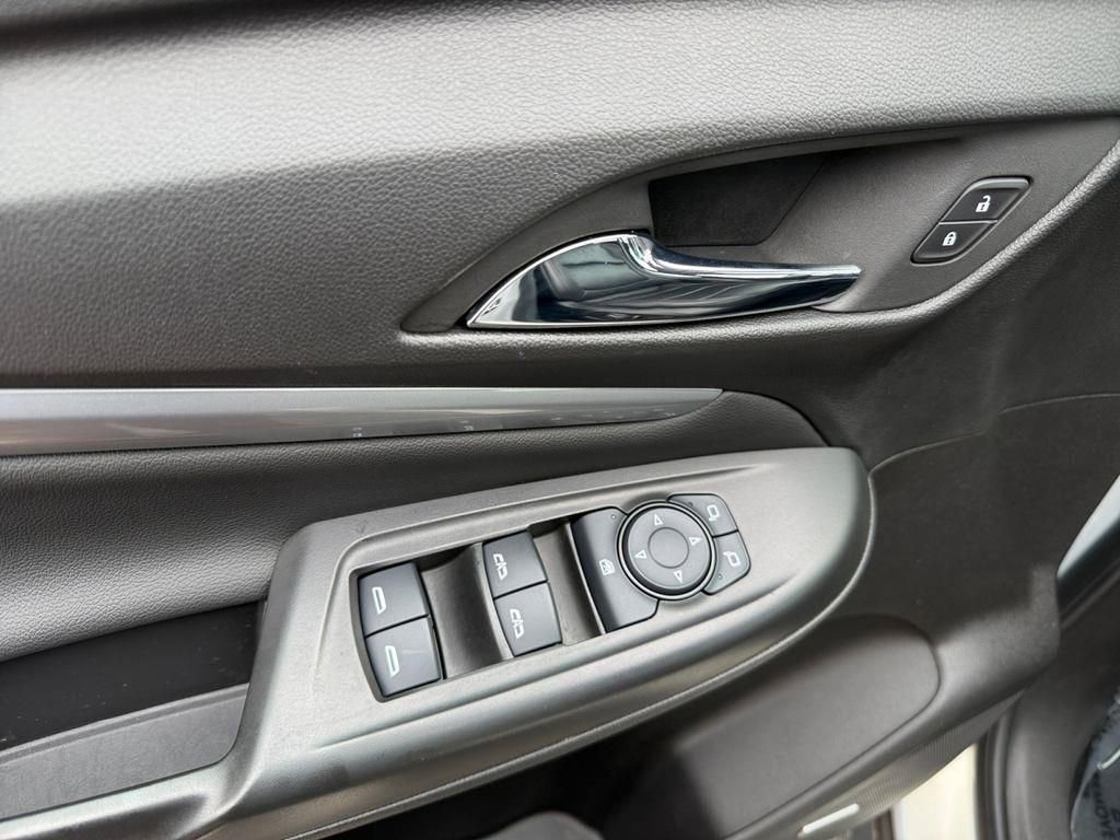 Used 2023 Chevrolet Bolt EUV Premier w/ Sun & Sound Package image 18