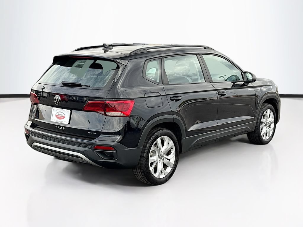 Used 2023 Volkswagen Taos S AWD/4WD image 5