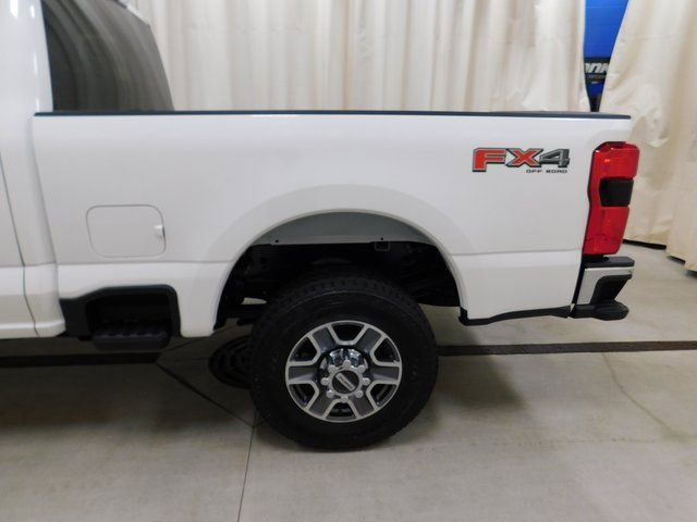 New 2026 Ford F350 Lariat w/ FX4 Off-Road Package image 23