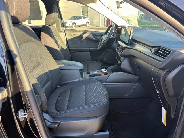 Used 2026 Ford Escape Active w/ Tech Pack #1 AWD/4WD image 21