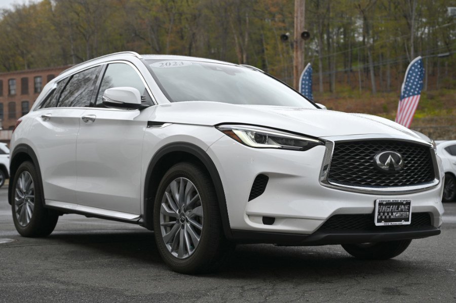 Used 2023 INFINITI QX50 Luxe AWD/4WD image 8