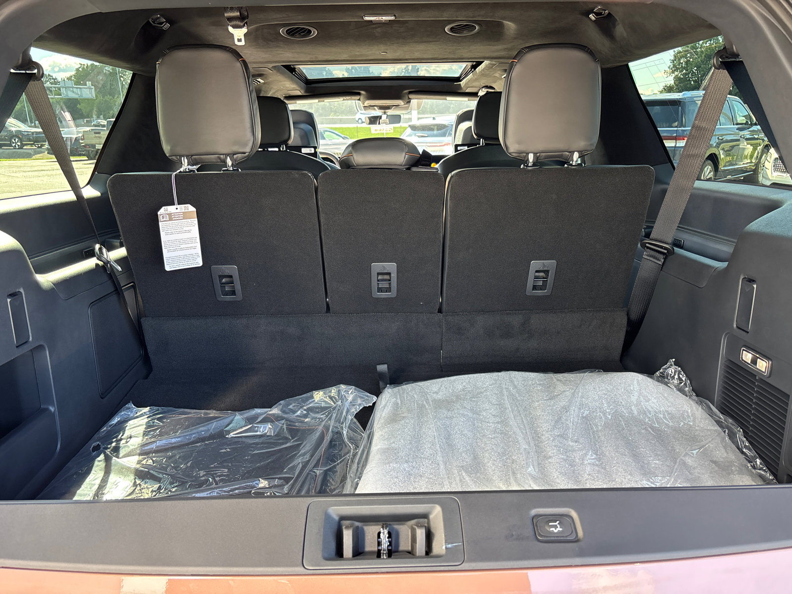 New 2025 Lincoln Navigator L Black Label image 9