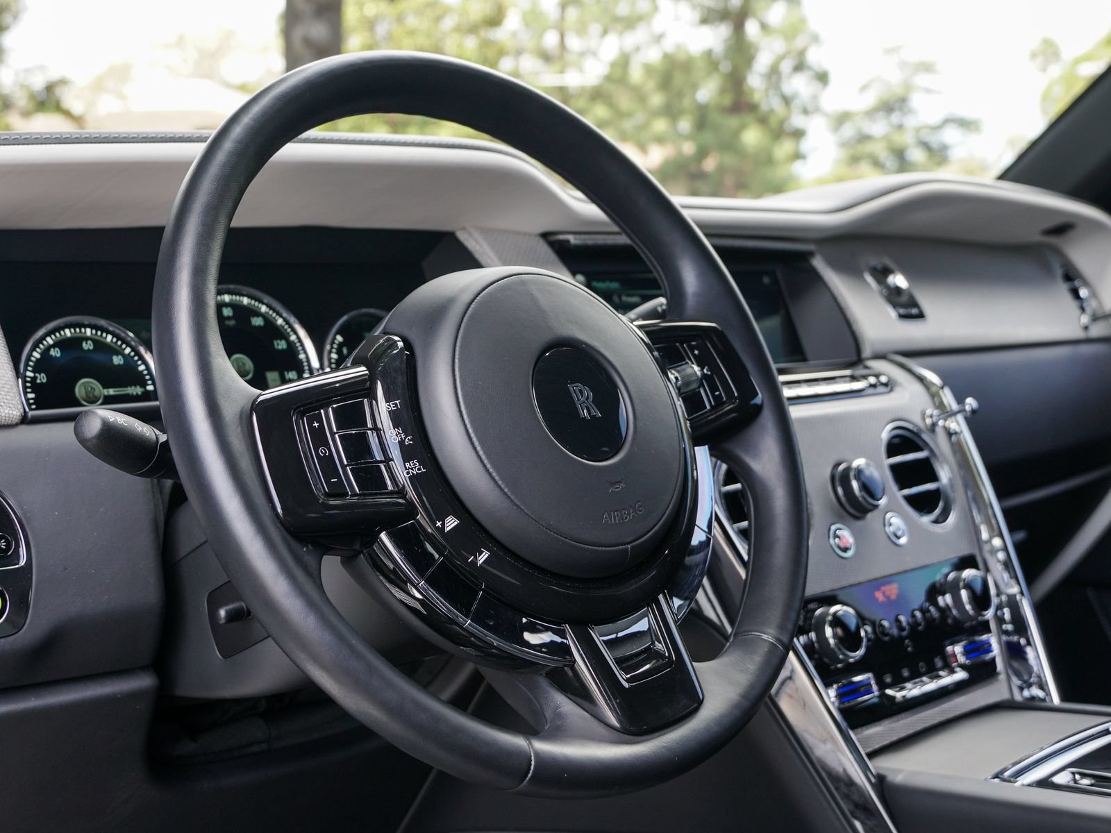 Certified 2024 Rolls-Royce Cullinan AWD/4WD image 17