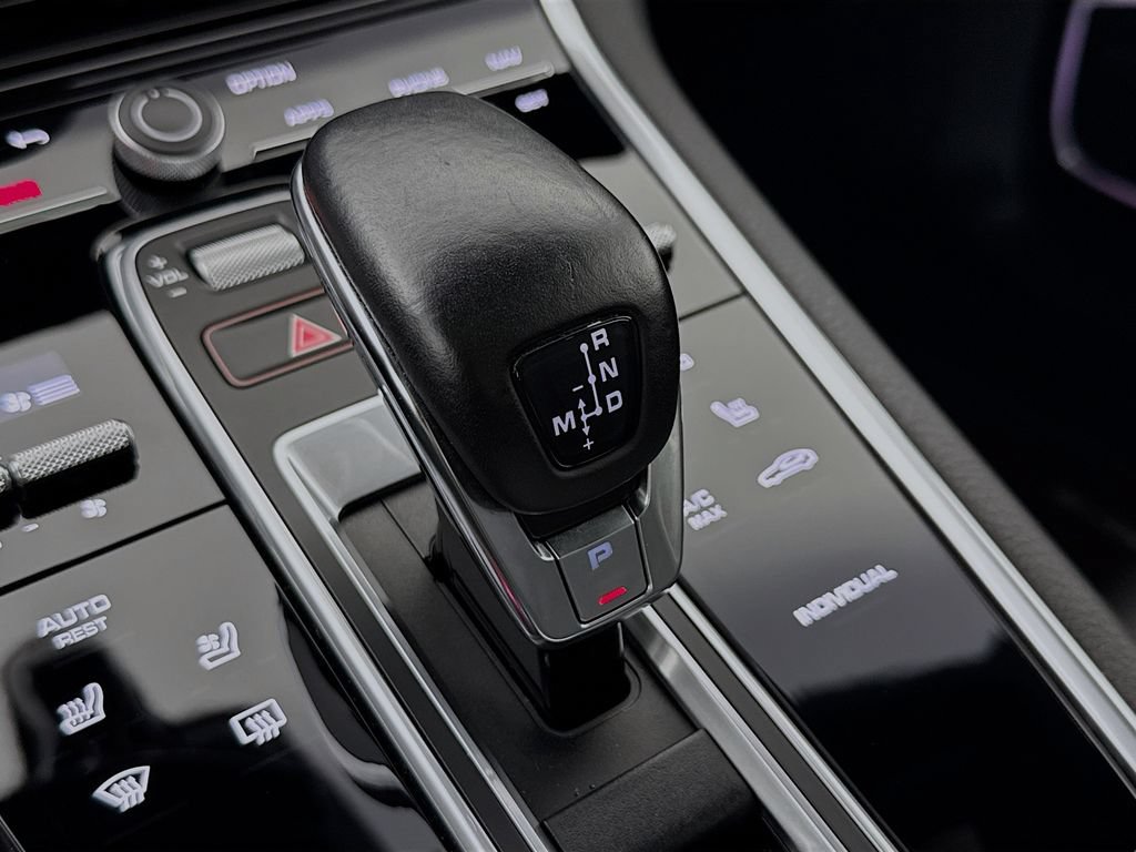 Certified 2022 Porsche Panamera 4 Platinum Edition AWD/4WD image 21