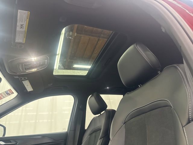 New 2025 Jeep Grand Cherokee Laredo image 28