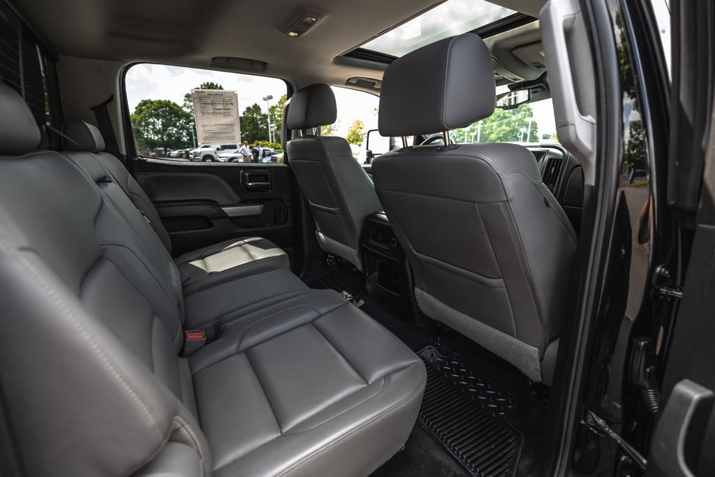 Used 2017 Chevrolet Silverado 3500 LTZ w/ Midnight Edition AWD/4WD image 30