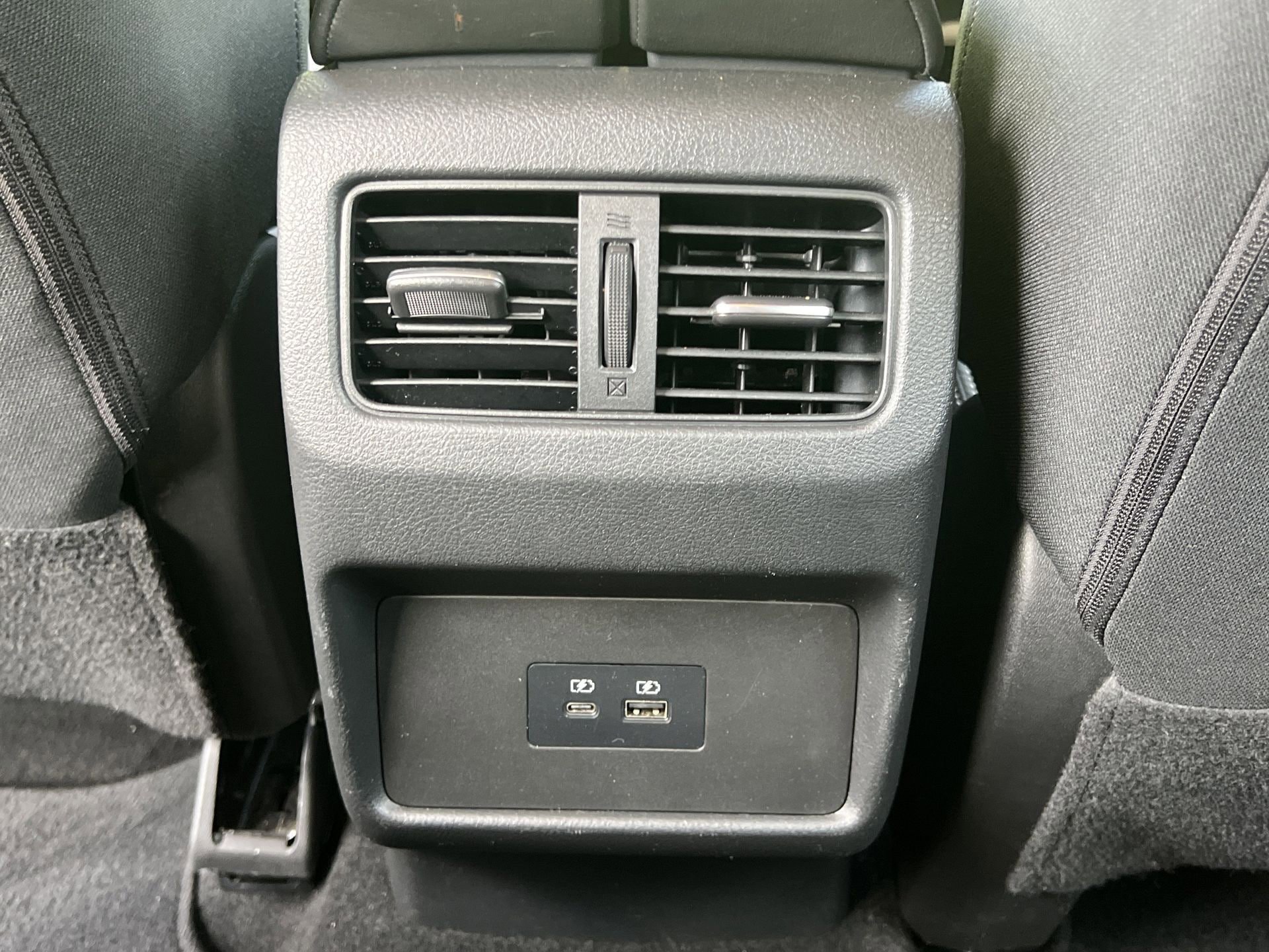 Used 2021 Nissan Rogue SV FWD image 18