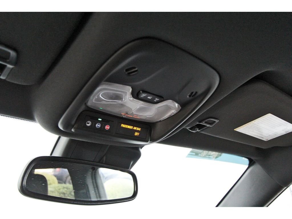 Used 2023 Chevrolet TrailBlazer RS w/ Convenience Package FWD image 20