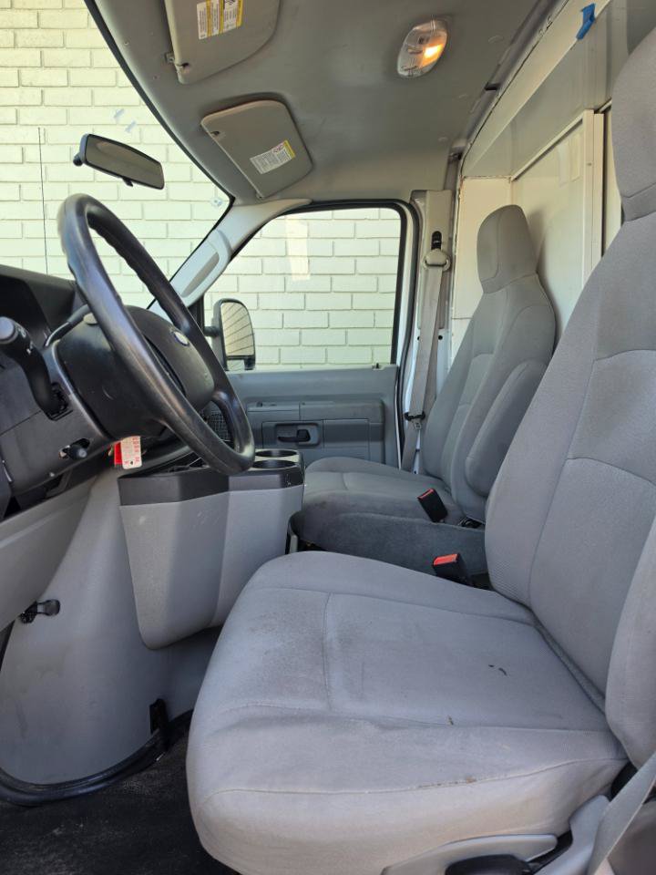 Used 2014 Ford E-350 and Econoline 350 Super Duty w/ Power Windows & Locks Group RWD image 11