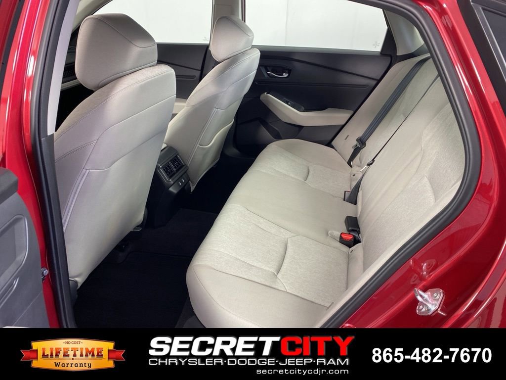 Used 2025 Honda Accord SE image 29