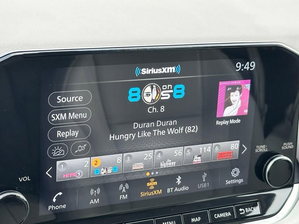 Used 2023 Nissan Rogue SL w/ SL Premium Package FWD image 14