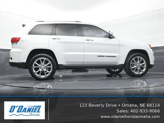 Used 2019 Jeep Grand Cherokee Summit AWD/4WD image 13